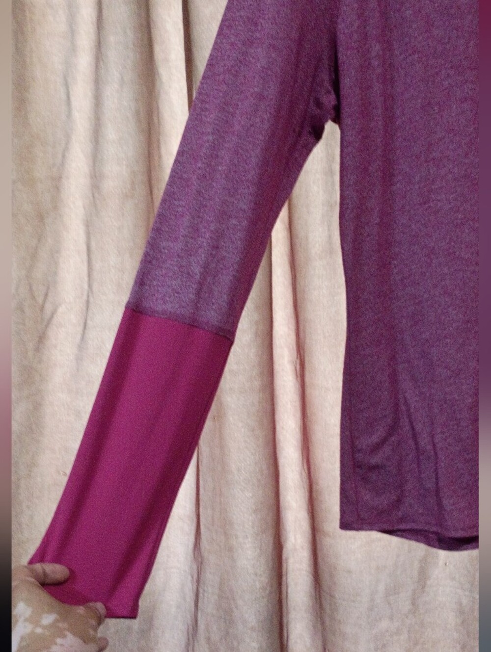 Marmot Heathered V-Neck Active Long Sleeve Top - Picture 3 of 8